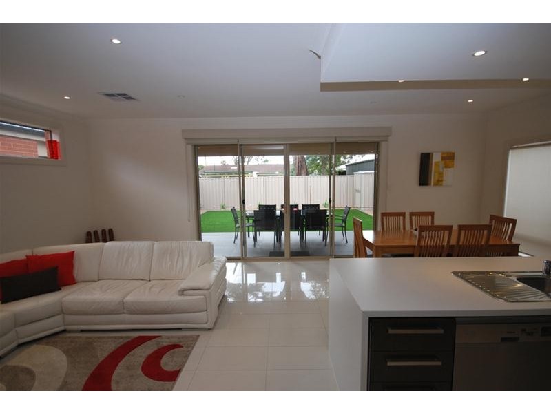 8B Springfield Avenue, Athelstone SA 5076