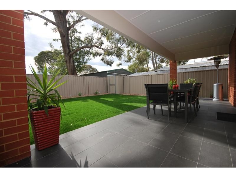 8B Springfield Avenue, Athelstone SA 5076