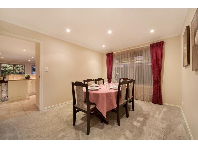 11 Cobby Drive, Modbury Heights SA 5092