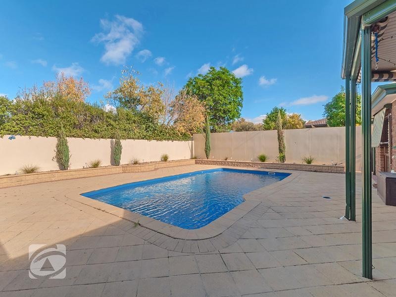 1 Hammond Court, Golden Grove SA 5125