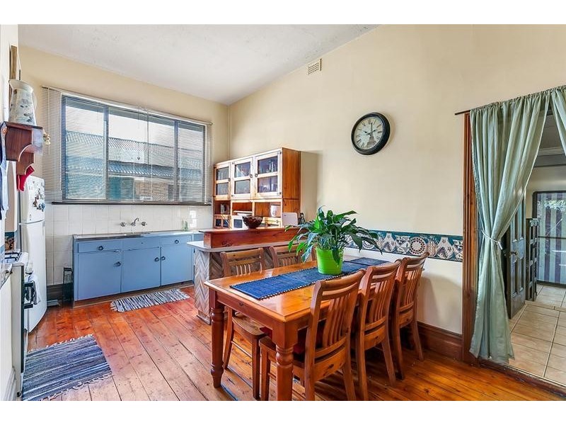 10 Swiggs Street, Birkenhead SA 5015