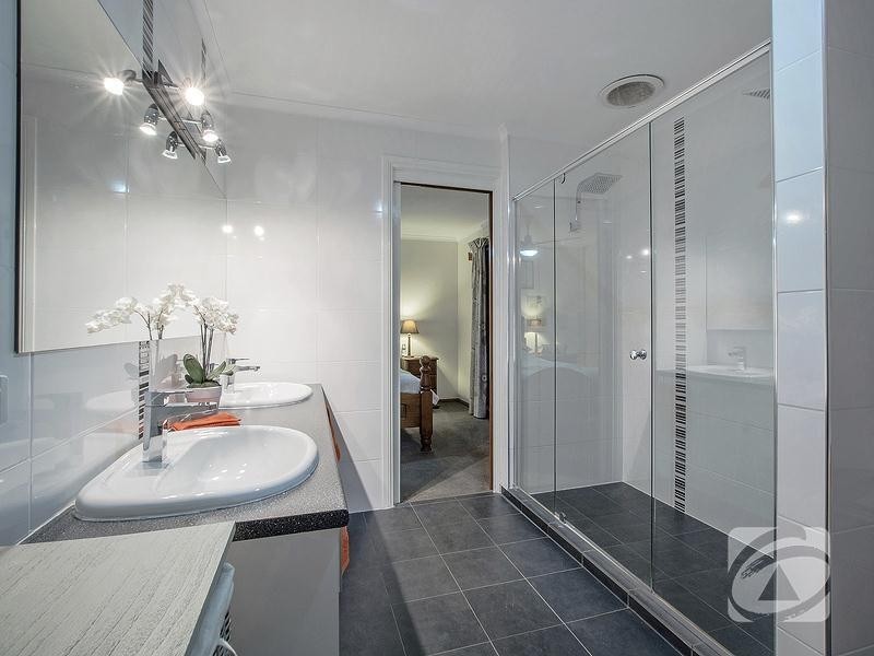 3 Cuthbert Court, Golden Grove SA 5125