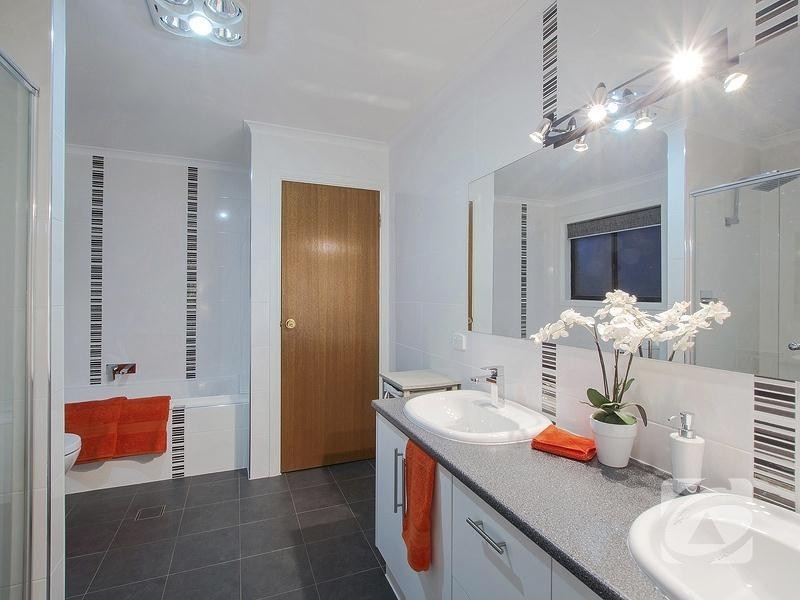 3 Cuthbert Court, Golden Grove SA 5125