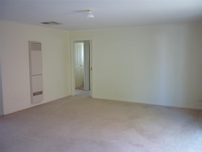 10 Essling Place, Greenwith SA 5125