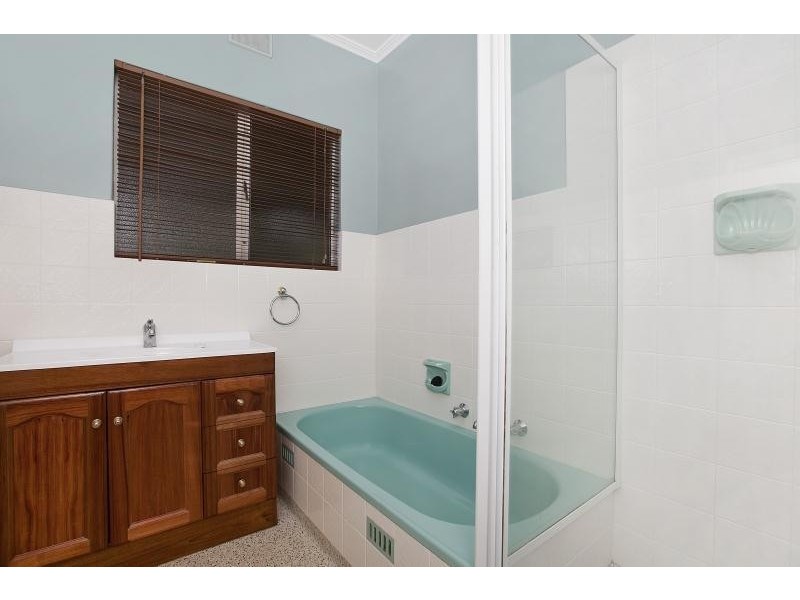 10 Linton Street, Banksia Park SA 5091