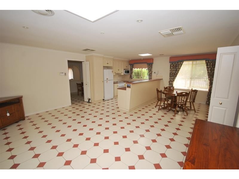 9 Holly Place, Golden Grove SA 5125