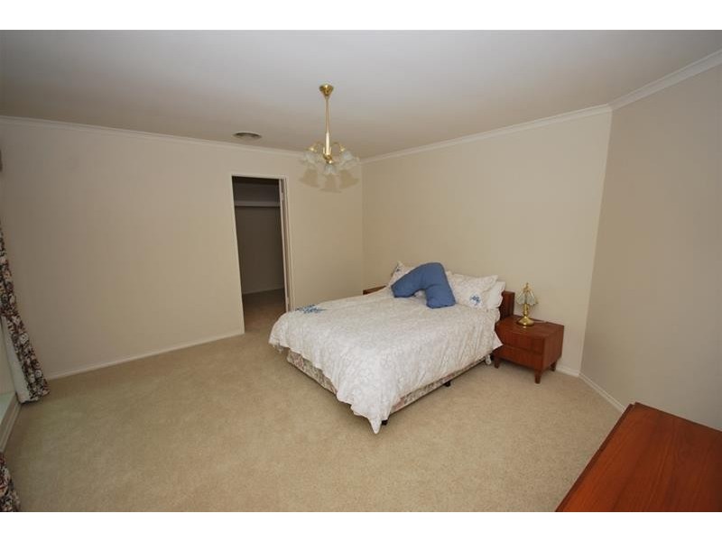 9 Holly Place, Golden Grove SA 5125