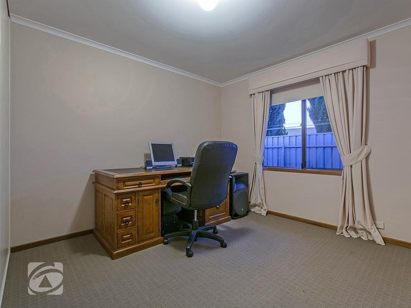 30 Holbrook Crescent, Greenwith SA 5125