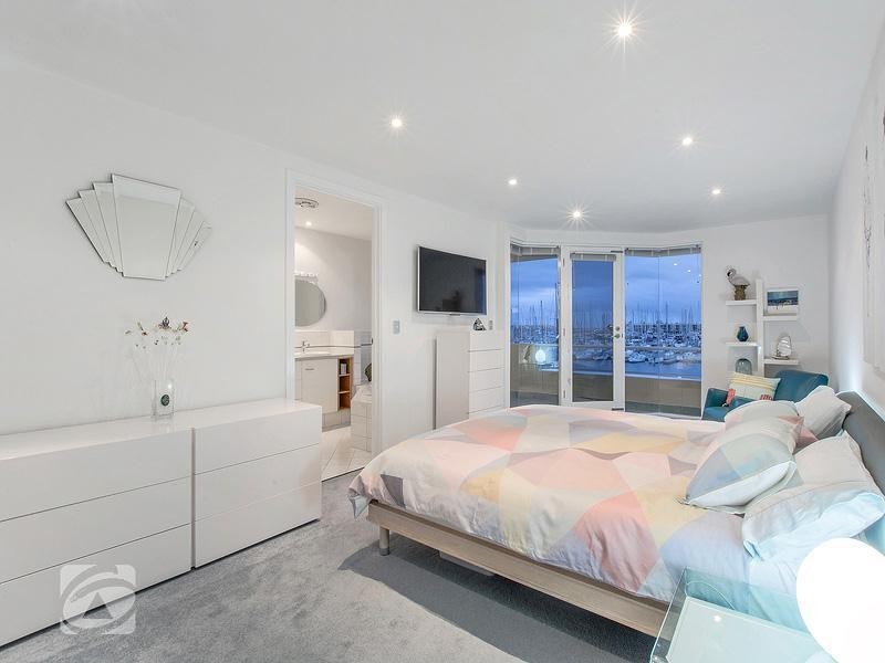 15b Alexa Road, North Haven SA 5018