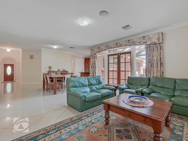 29 Beaufort Avenue, Golden Grove SA 5125