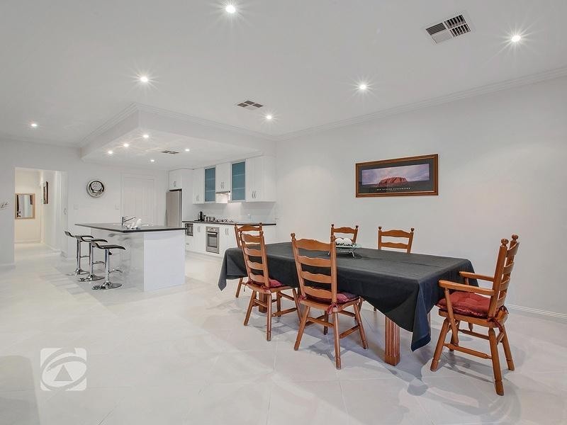 1A Poole Avenue, Hampstead Gardens SA 5086