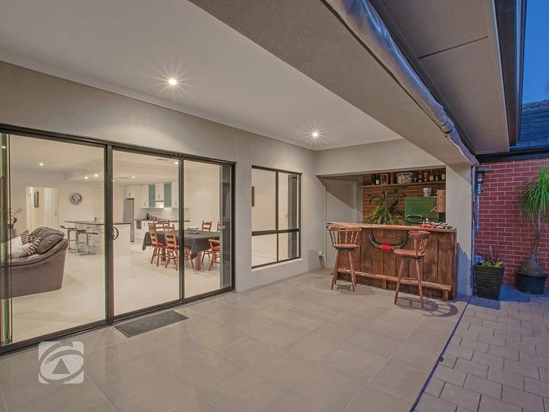 1A Poole Avenue, Hampstead Gardens SA 5086