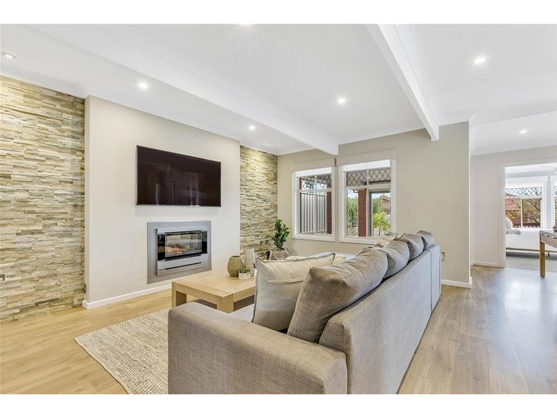 16 Sellar Court, Greenwith SA 5125