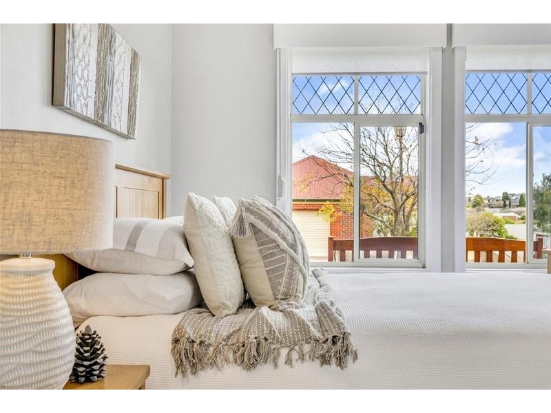 16 Sellar Court, Greenwith SA 5125