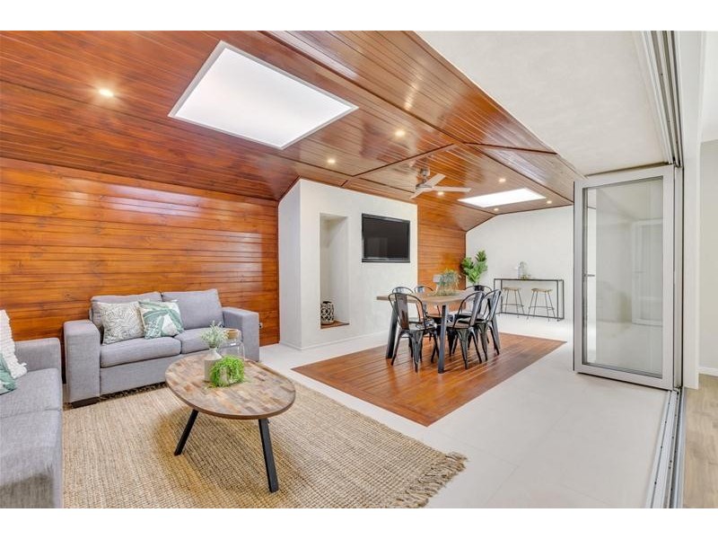 16 Sellar Court, Greenwith SA 5125