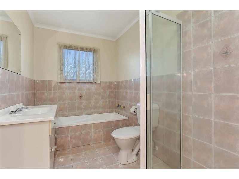 2/12-19 Ridgway Court, Wynn Vale SA 5127