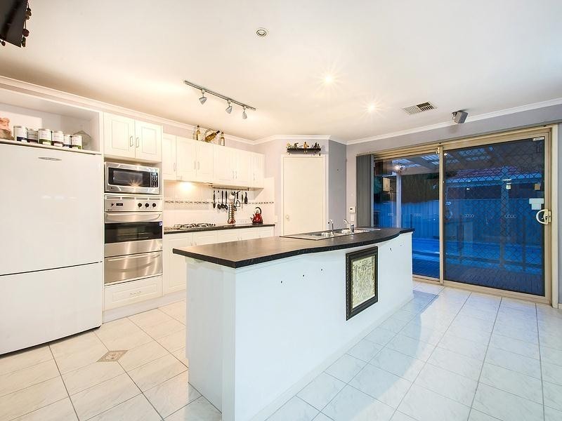 6 Bresse Street, Parafield Gardens SA 5107