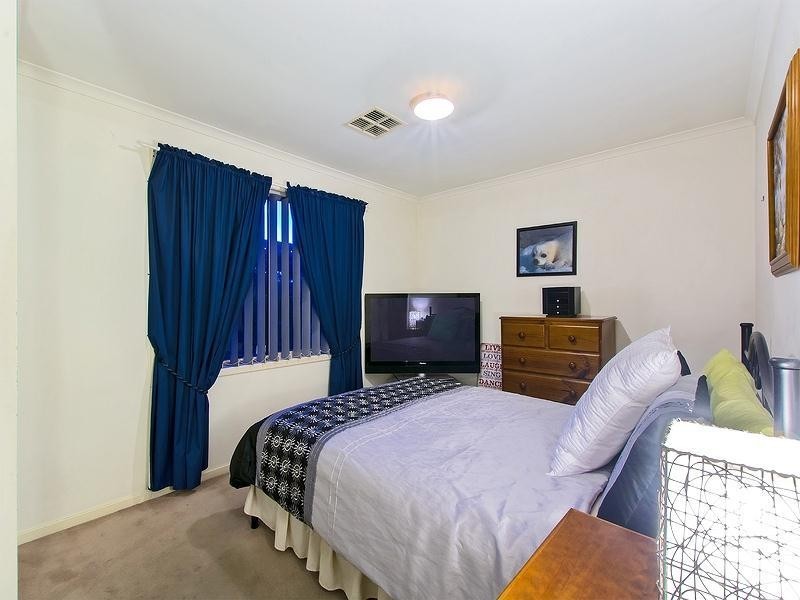 6 Bresse Street, Parafield Gardens SA 5107