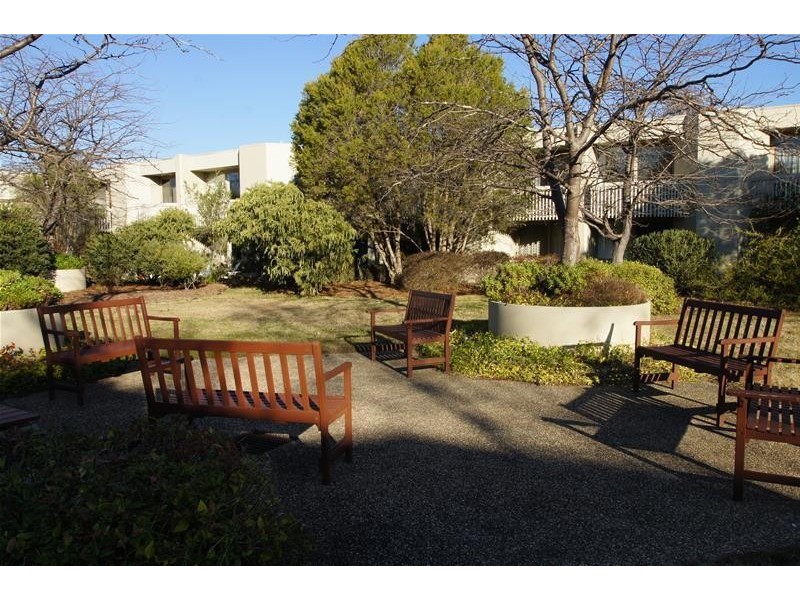 28/26 Macquarie Street, Barton ACT 2600