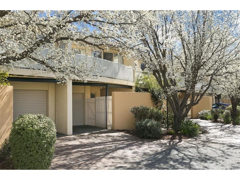 6/17 Fernyhough Street, Lyneham ACT 2602