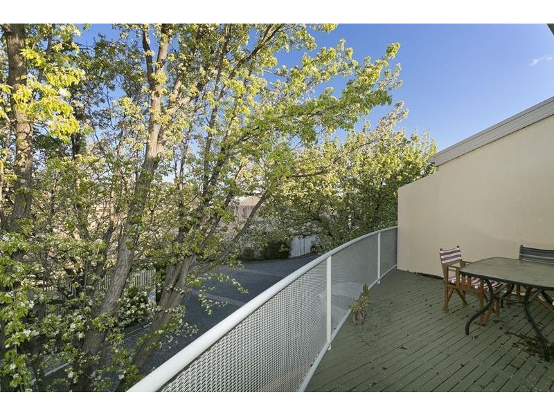 6/17 Fernyhough Street, Lyneham ACT 2602