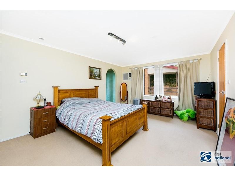 4 Kingham Place, Charnwood ACT 2615