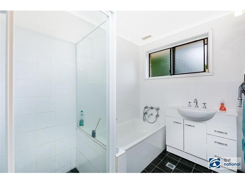 4 Kingham Place, Charnwood ACT 2615