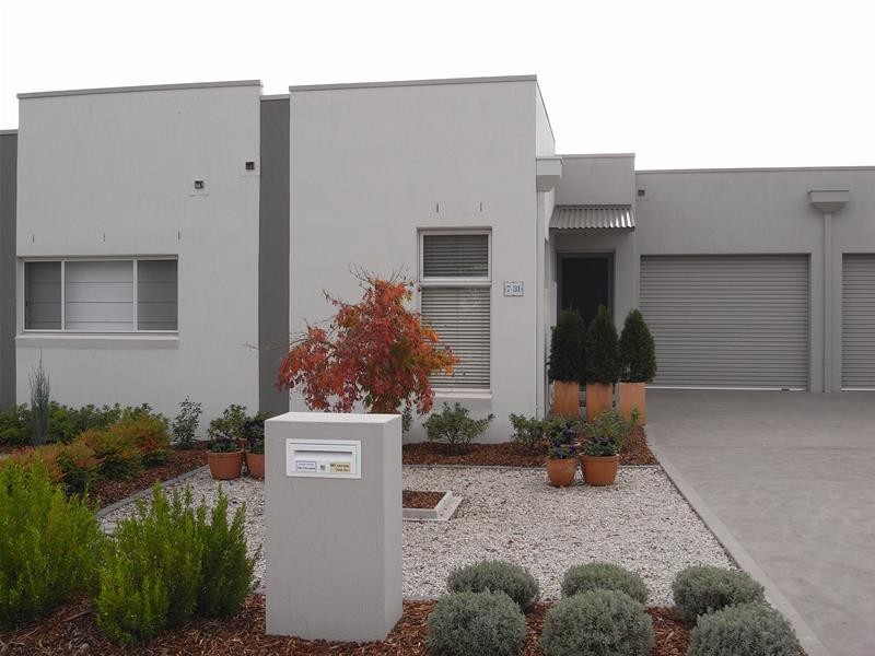 7/31 Tallara Parkway, Narrabundah ACT 2604