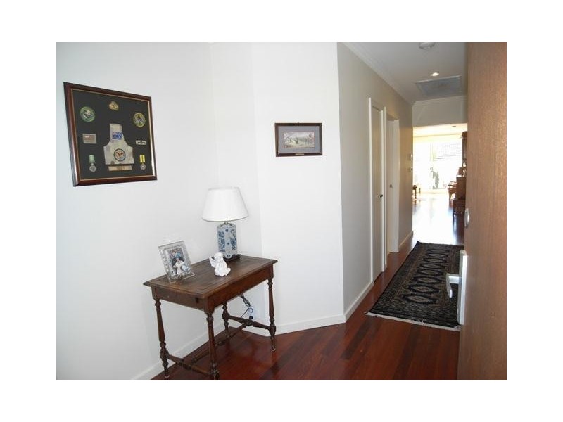 7/31 Tallara Parkway, Narrabundah ACT 2604