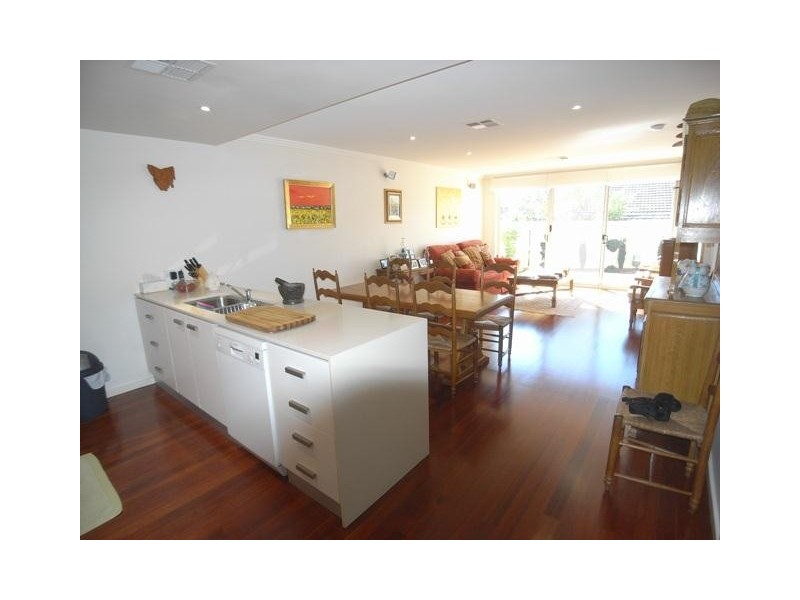 7/31 Tallara Parkway, Narrabundah ACT 2604