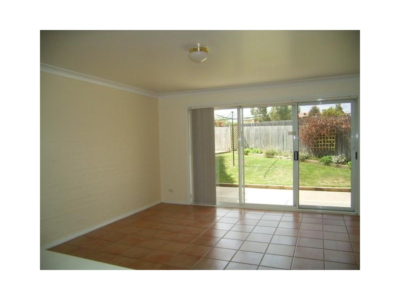 2/64 Jabanungga Avenue, Ngunnawal ACT 2913