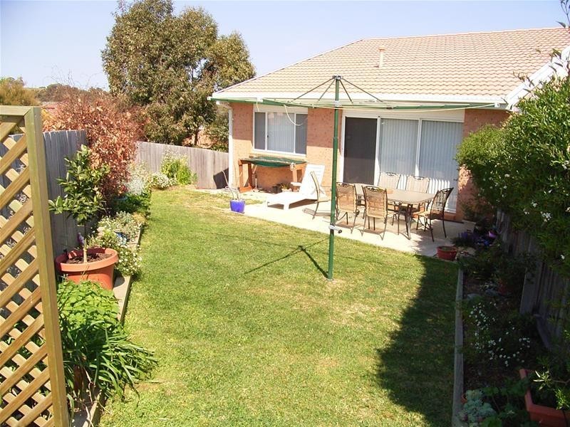 2/64 Jabanungga Avenue, Ngunnawal ACT 2913