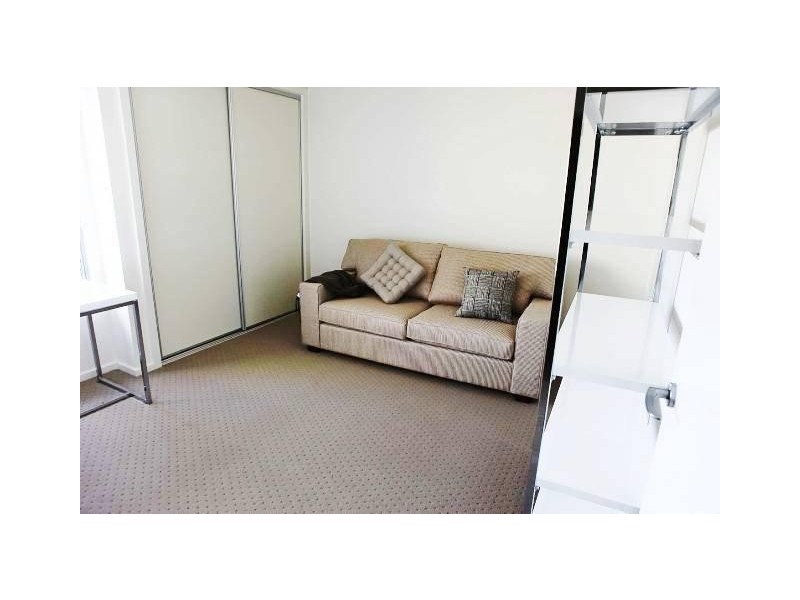 7 Chance Street, Crace ACT 2911