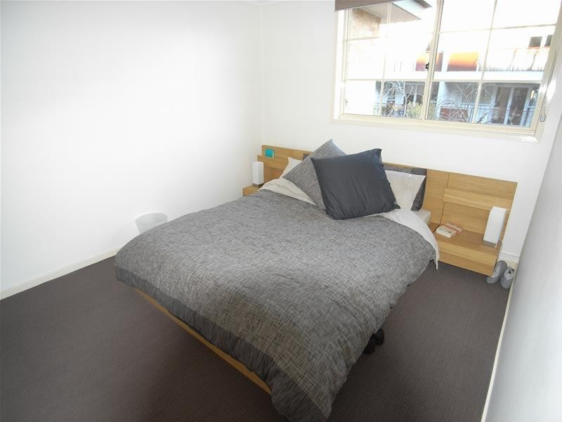 9/11 Fawkner Street, Braddon ACT 2612