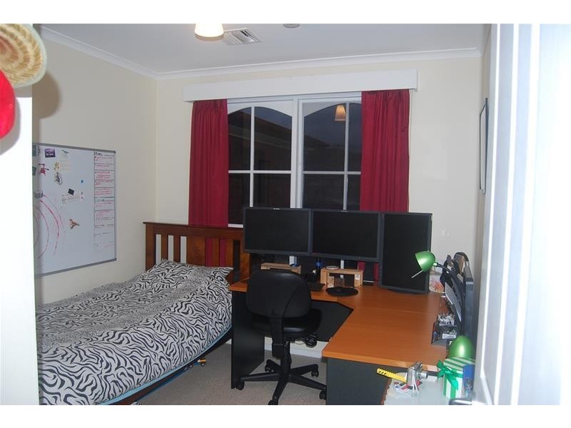 12 Bouchard Place, Fadden ACT 2904