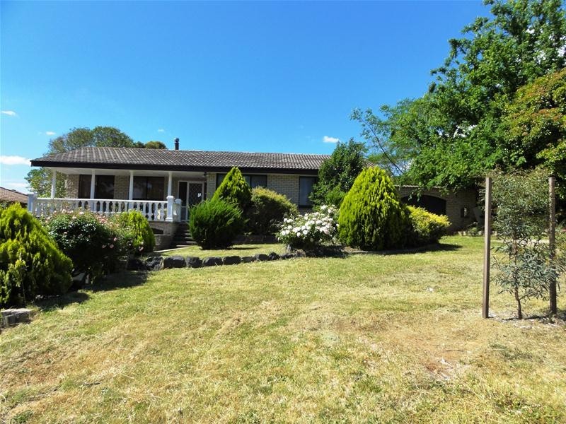 26 Clubbe Crescent, Macgregor ACT 2615