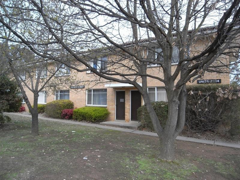 14B/156 Knox Street, Watson ACT 2602