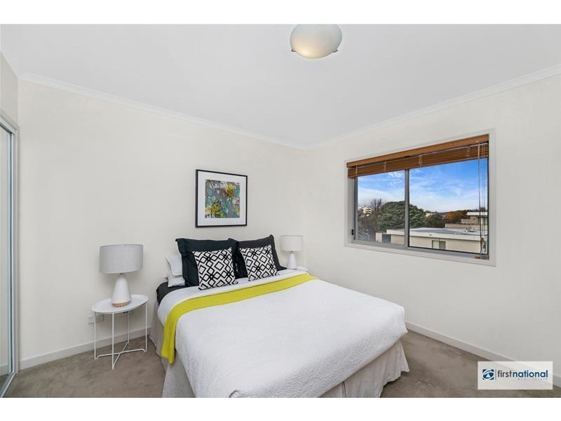 37/12 National Circuit, Barton ACT 2600