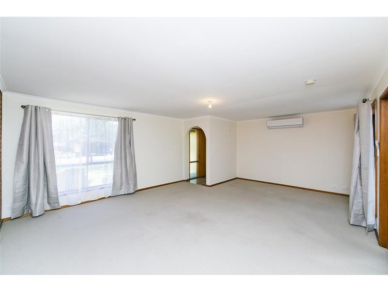 8 Cottrell Place, Richardson ACT 2905