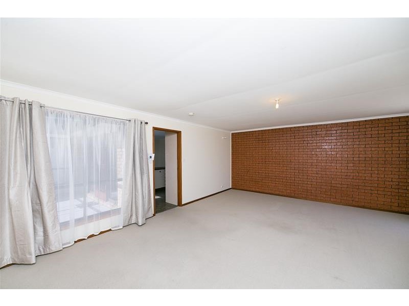 8 Cottrell Place, Richardson ACT 2905