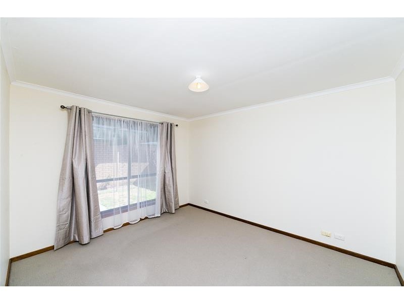 8 Cottrell Place, Richardson ACT 2905