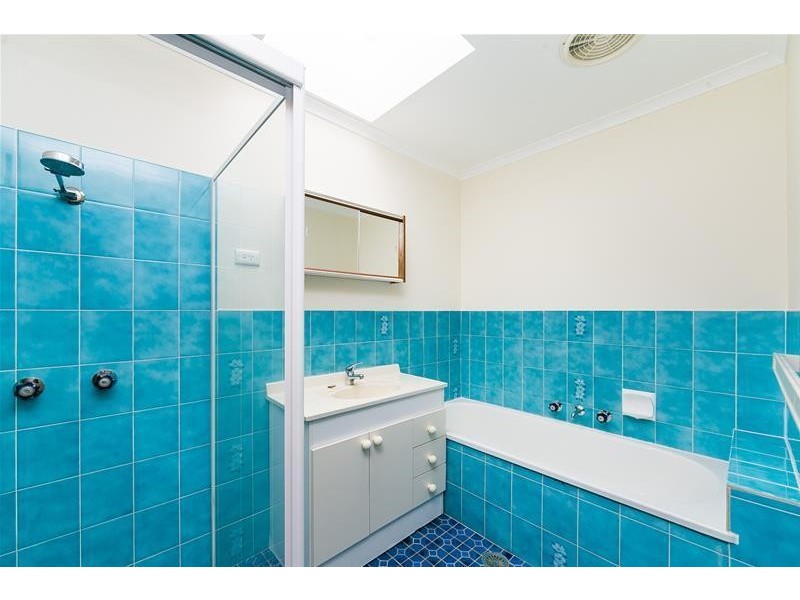 8 Cottrell Place, Richardson ACT 2905