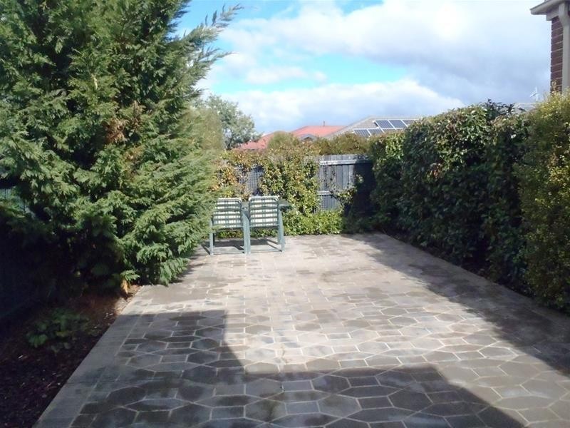 18 Redbank Street, Harrison ACT 2914