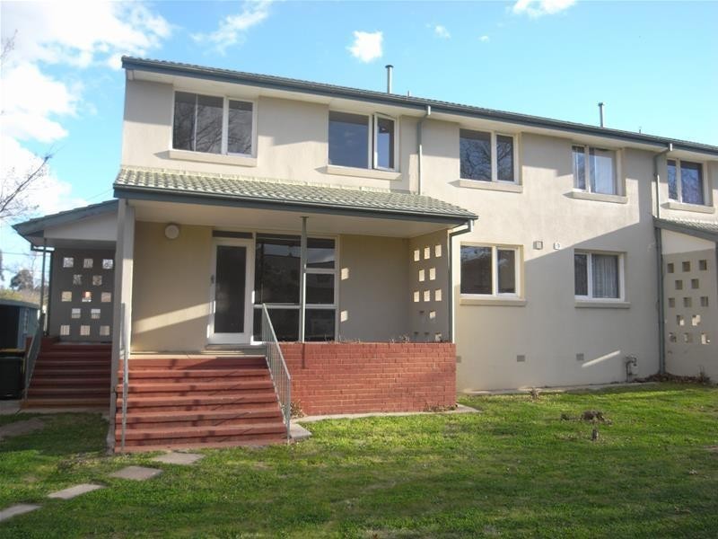 9 Archibald Street, Lyneham ACT 2602