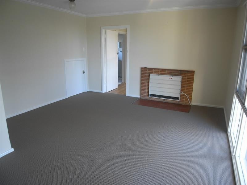 9 Archibald Street, Lyneham ACT 2602