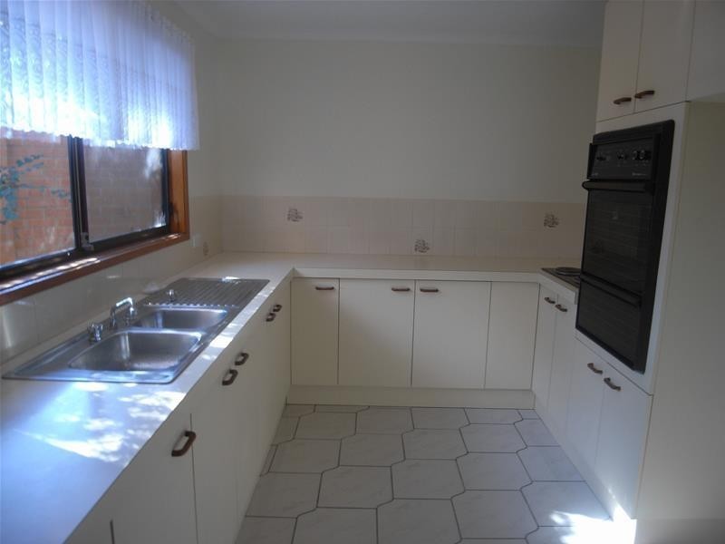 8/36 Alsop Close, Phillip ACT 2606