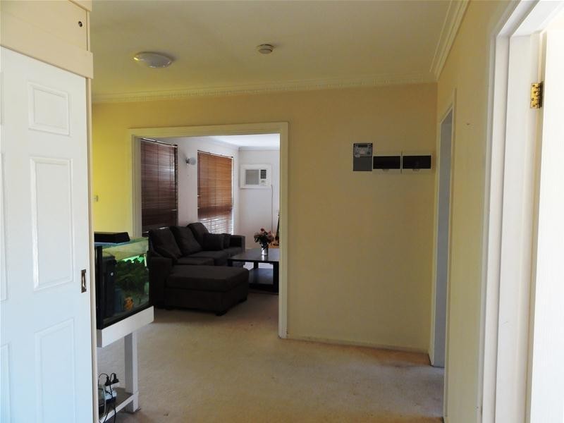 26 Clubbe Crescent, Macgregor ACT 2615