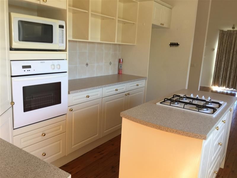 68 Walga Close, Carwoola ACT 2620