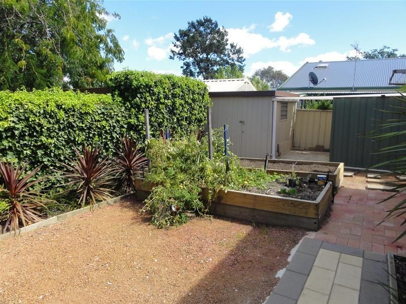 13 Warby Place, Charnwood ACT 2615