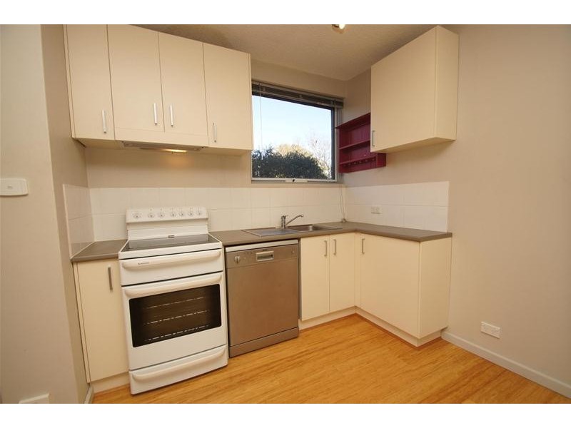 1A/111 Knox Street, Watson ACT 2602